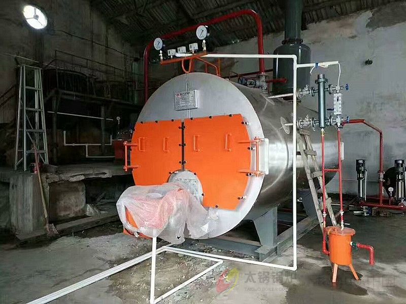 新疆克拉玛依凤云小区1吨采暖燃气锅炉